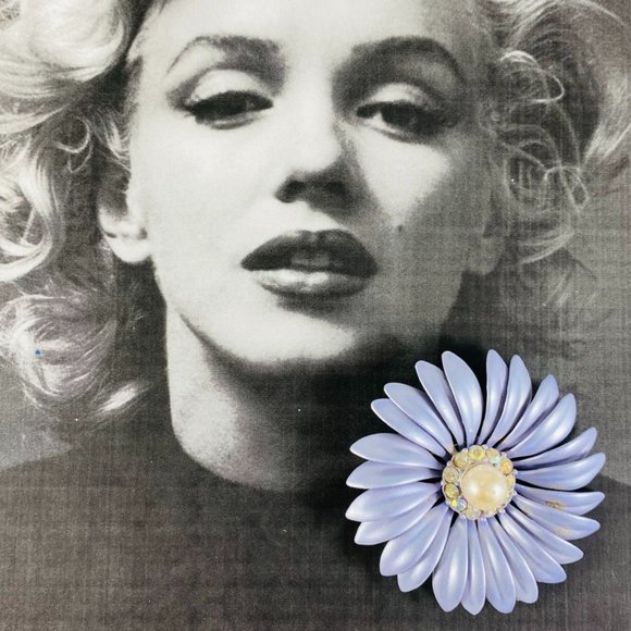 Vintage Jewelry - Huge Vintage Periwinkle  & AB Enamel Daisy brooch